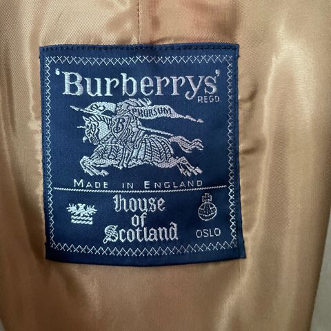 Burberry frakk med vest/innefòr