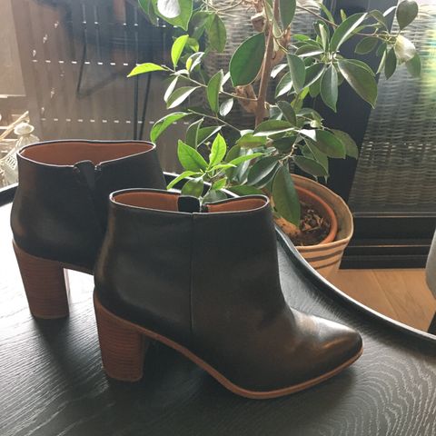 Støvletter boots størrelse 39