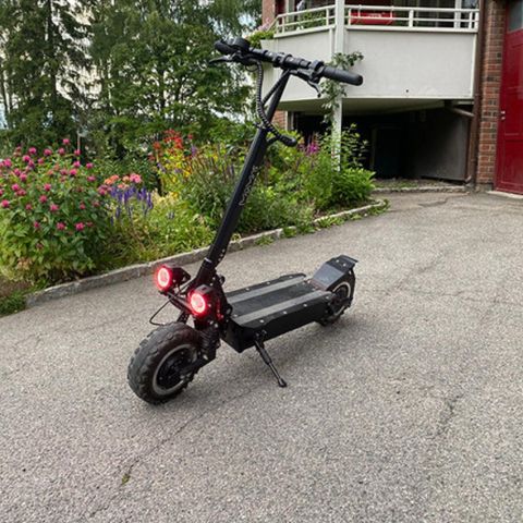 El scooter ønskes å kjøpe!!