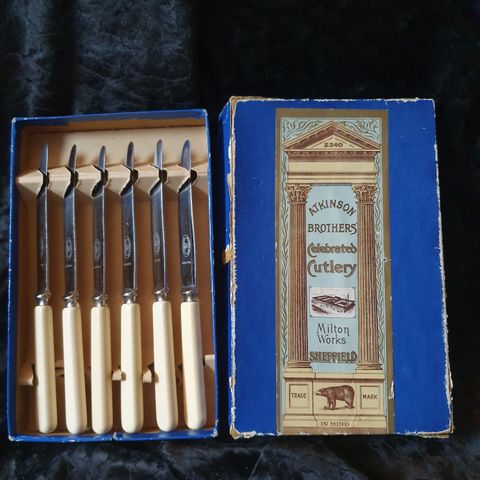 Vintage Sheffield kniver selges