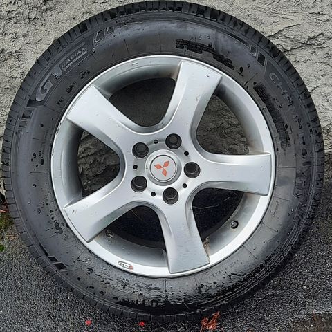 4 sommerhjul  215/60R16 95H Mitsubishifelger