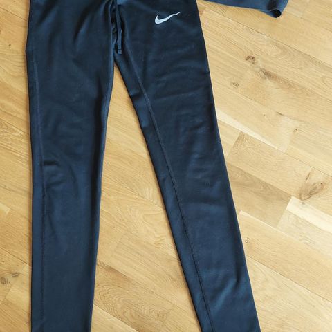 NIKE DRI-FIT BH STØRRELSE M