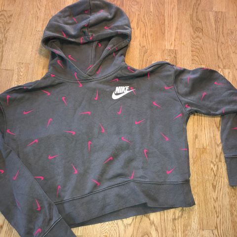 Nike cropped hoodie