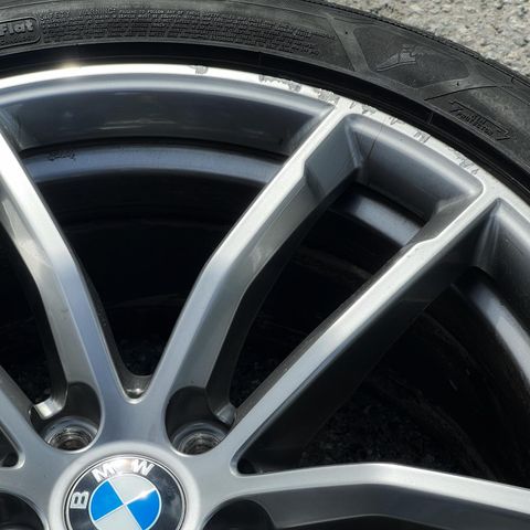 18'' M-Sport felger, komplette hjul (Ron flat dekk)