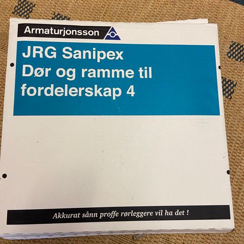 JRG Sanipex, dør med ramme