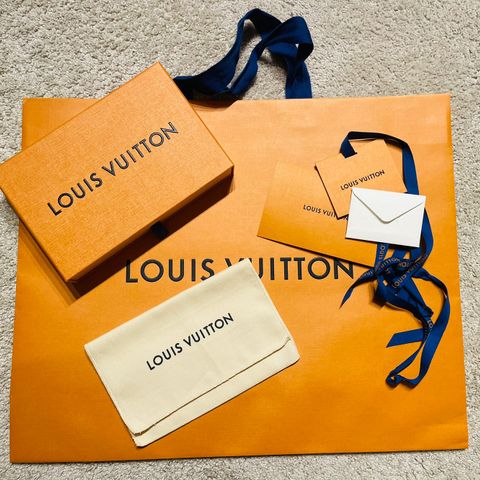 Louis Vuitton eske, pose og støvpose
