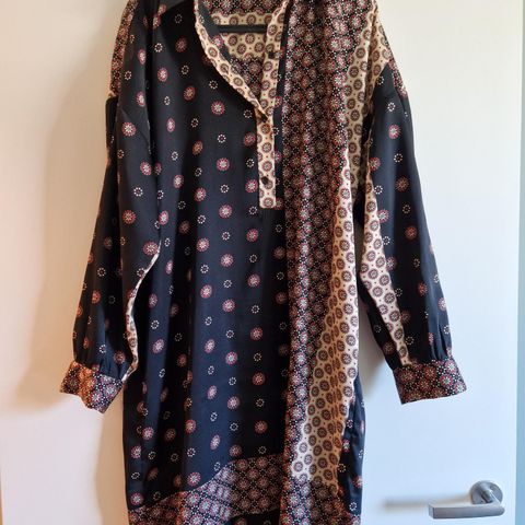 Kjole/tunika fra Zara