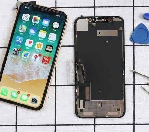 Iphone skjerm og batteri bytte med garanti