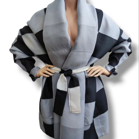 Dolce&Gabbana oversized cape-coat i ren silke