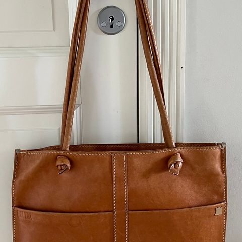 Vintage SKINNVESKE, tote bag i brunt lær m/glidelås og innerlomme