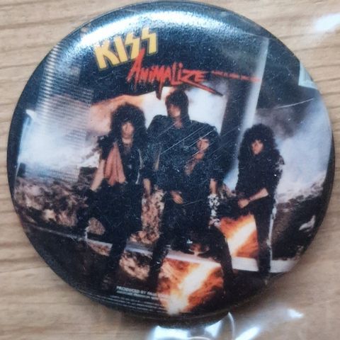 Kiss buttons