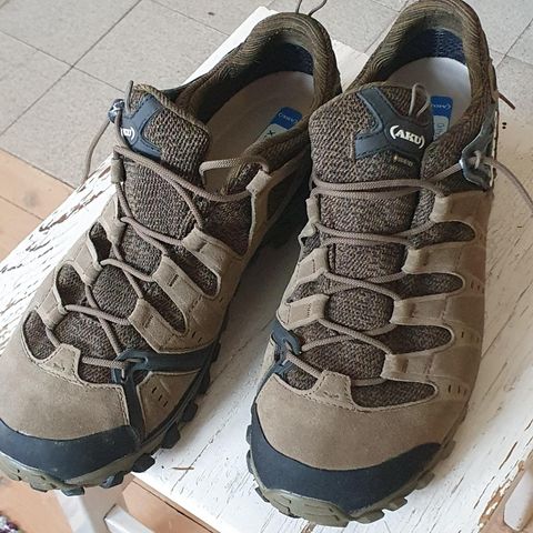 Aku Gore-tex lave fjellsko str 44,5 (10)