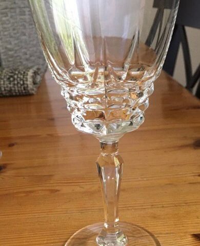 7. stk crystal glass.