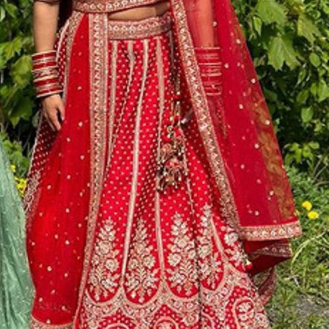 Lehenga brudekjole