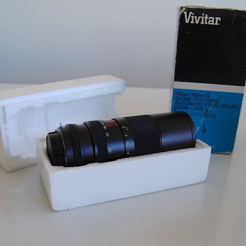 Vintage Vivitar 100-300/5 MC Close Focus Auto Zoom N/AI,innebygd solblender *LES