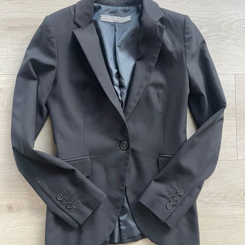 Blazer fra Zara str 34