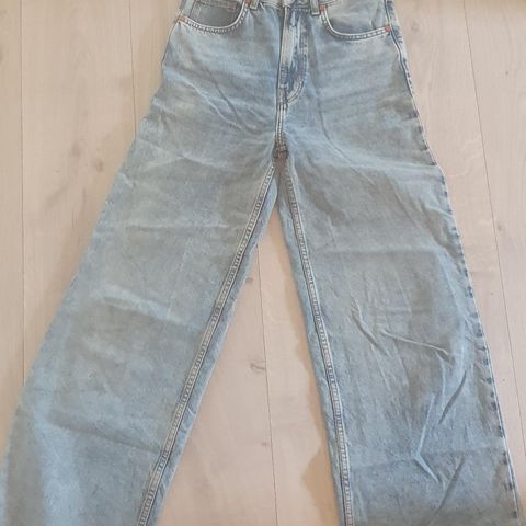 Never Demin Jeans fra Bikbok