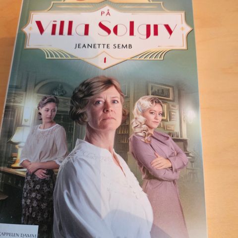 Familien på Villa  Solgry - Jeanette Semb