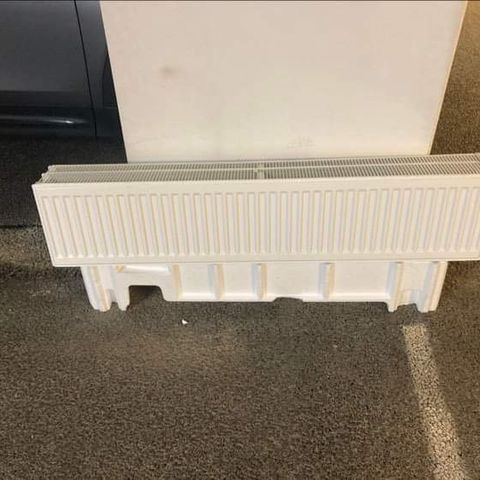 Radiator til vannbåren varme