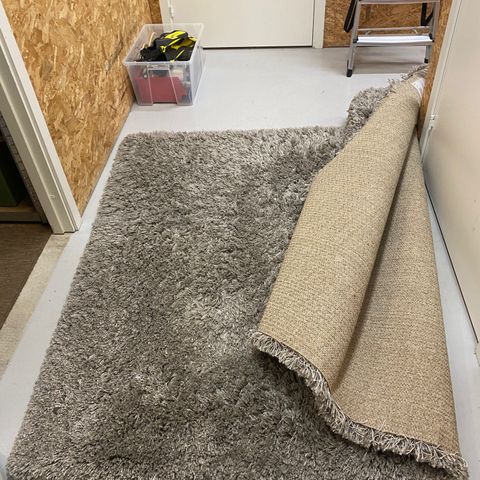 Teppe med lang lugg (Gåser fra Ikea) Farge Beige