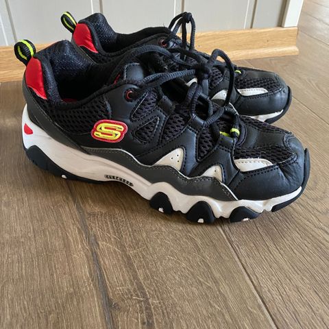 Skechers sko str. 37