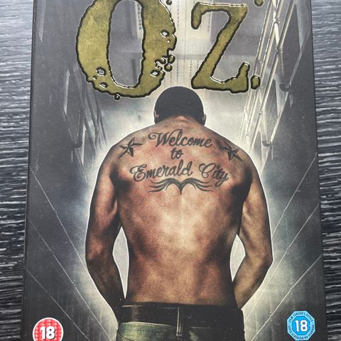 DVD-boks med hele serien - OZ