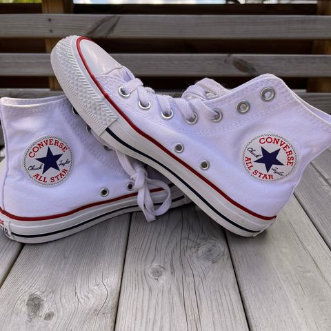 Converse 37