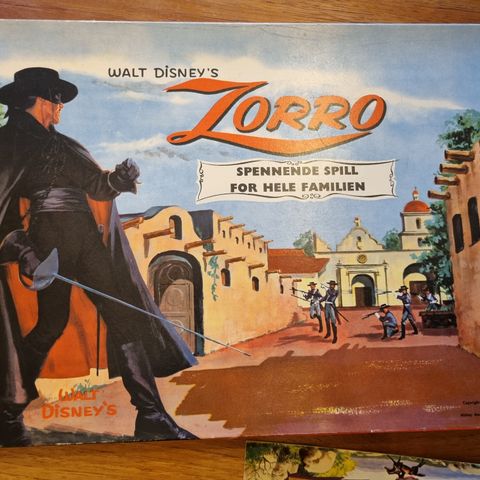 Gammelt Walt Disney's Zorro Brettspill