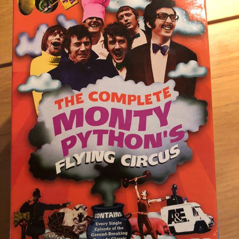 The complete Monty Pyton’s flying circus DVD