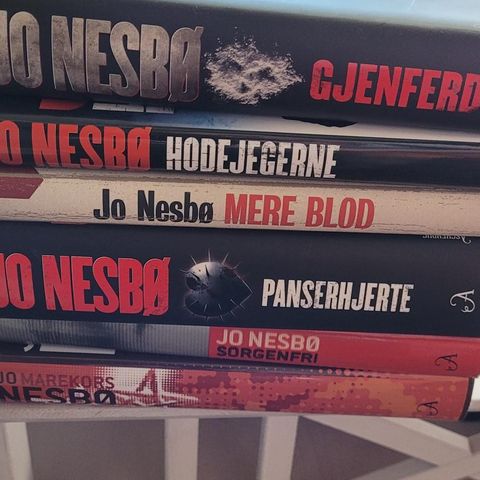 Jo Nesbø pakke