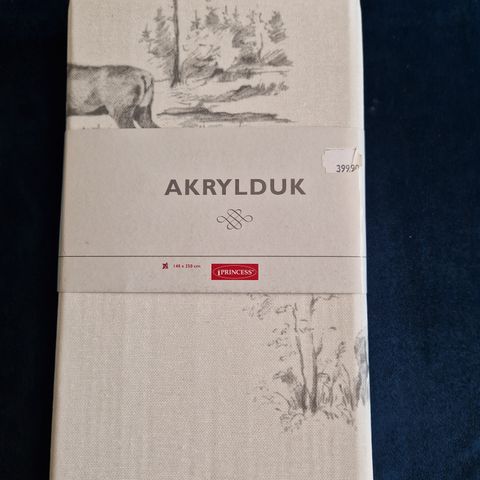 Duk. Akryl