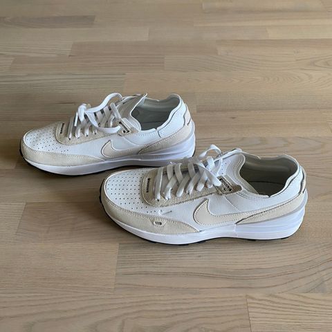 Nike Waffle One - Størrelse 42