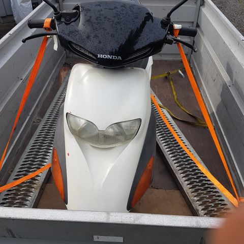 Honda sfx Trimmdeler. Å delescooter