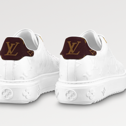 Louis Vuitton hvite sneakers - fremstår som nye