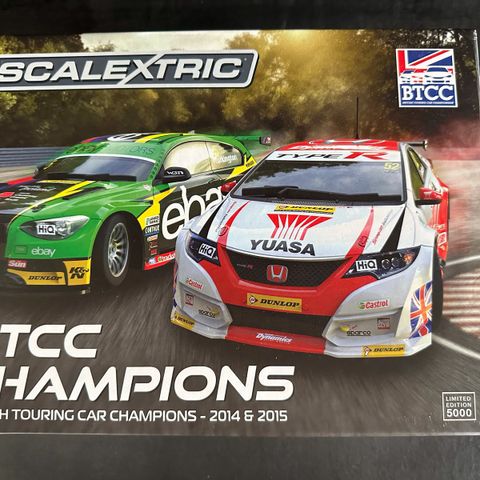 Nytt i eske Scalextric samler sett BTCC Champions 2014 & 2015 Honda !