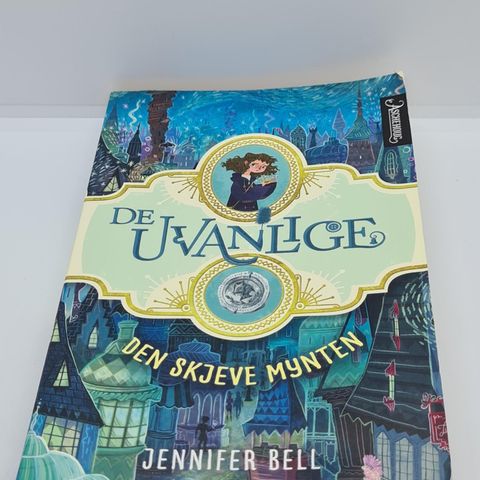 De uvanlige, den skjeve mynten - Jennifer Bell