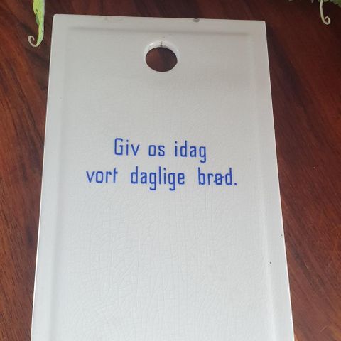 Porselens brødfjøl