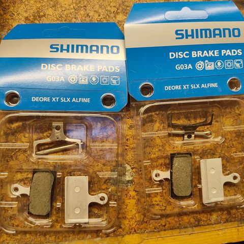 2st Shimano G03A disc brake pads