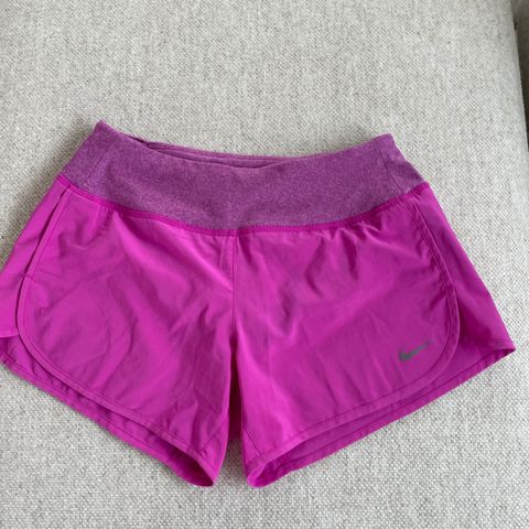 Nike drifit treningsshorts str xs