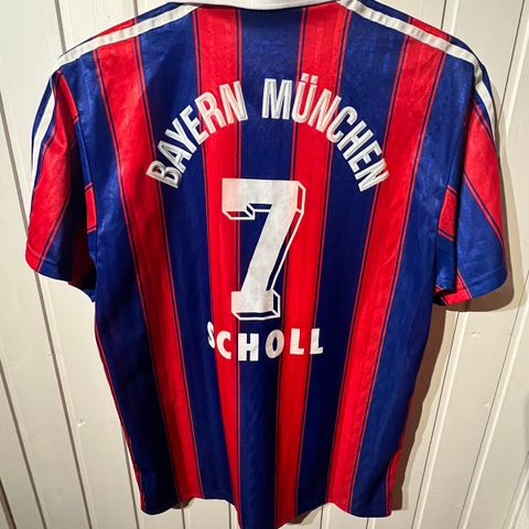 Vintage Bayer München 1995-97 fotballdrakt - Scholl 7