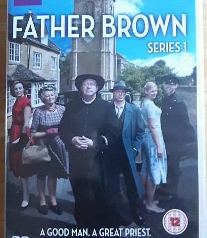 Father Brown Series 1 - Ny i plast