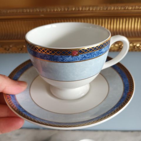 2 stk Wedgewood "Valencia" kaffekopper