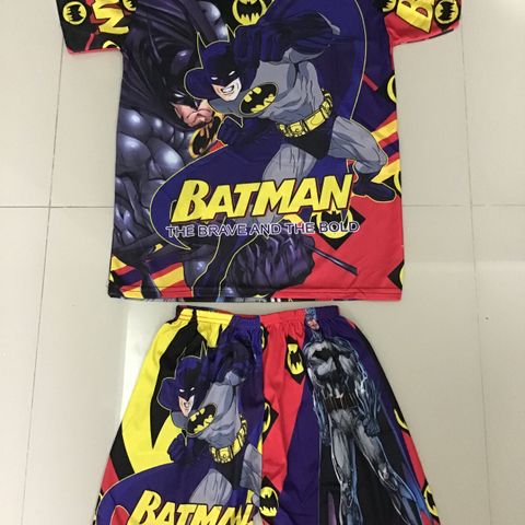 “BATMAN” T-skjorte og kortbukse for barn 5-8 år