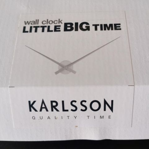 Karlsson wall clock