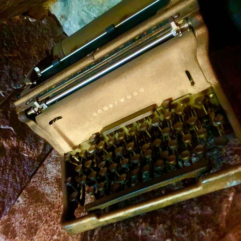 Vintage skrivemaskin underwood /antikk