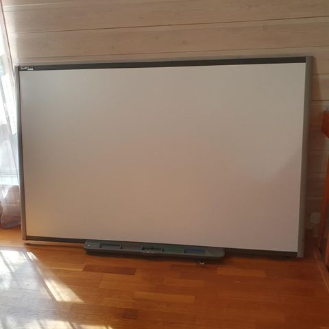 Smartboard (196x130). Gratis levering