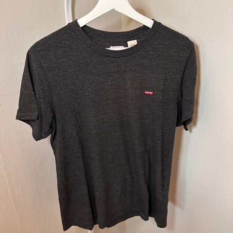 Levis t-skjorte