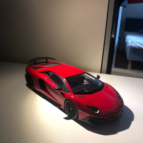 Lamborghini Aventador SV (1:18)