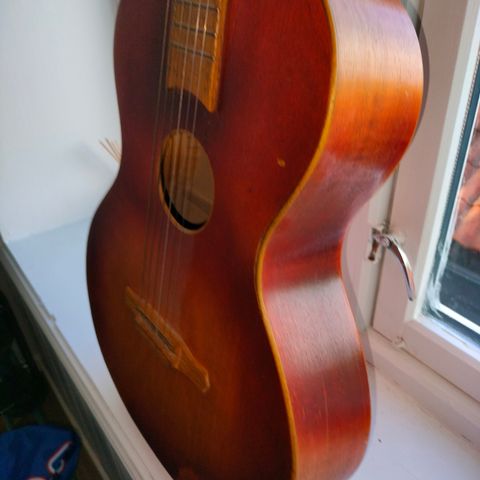 Norsk gitarhistorie! Leif Hansson nr 347 fra 50-tallet. norskprodusert