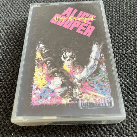 Kassett: Alice Cooper «Hey Stoopid» (tyrkisk utgivelse)